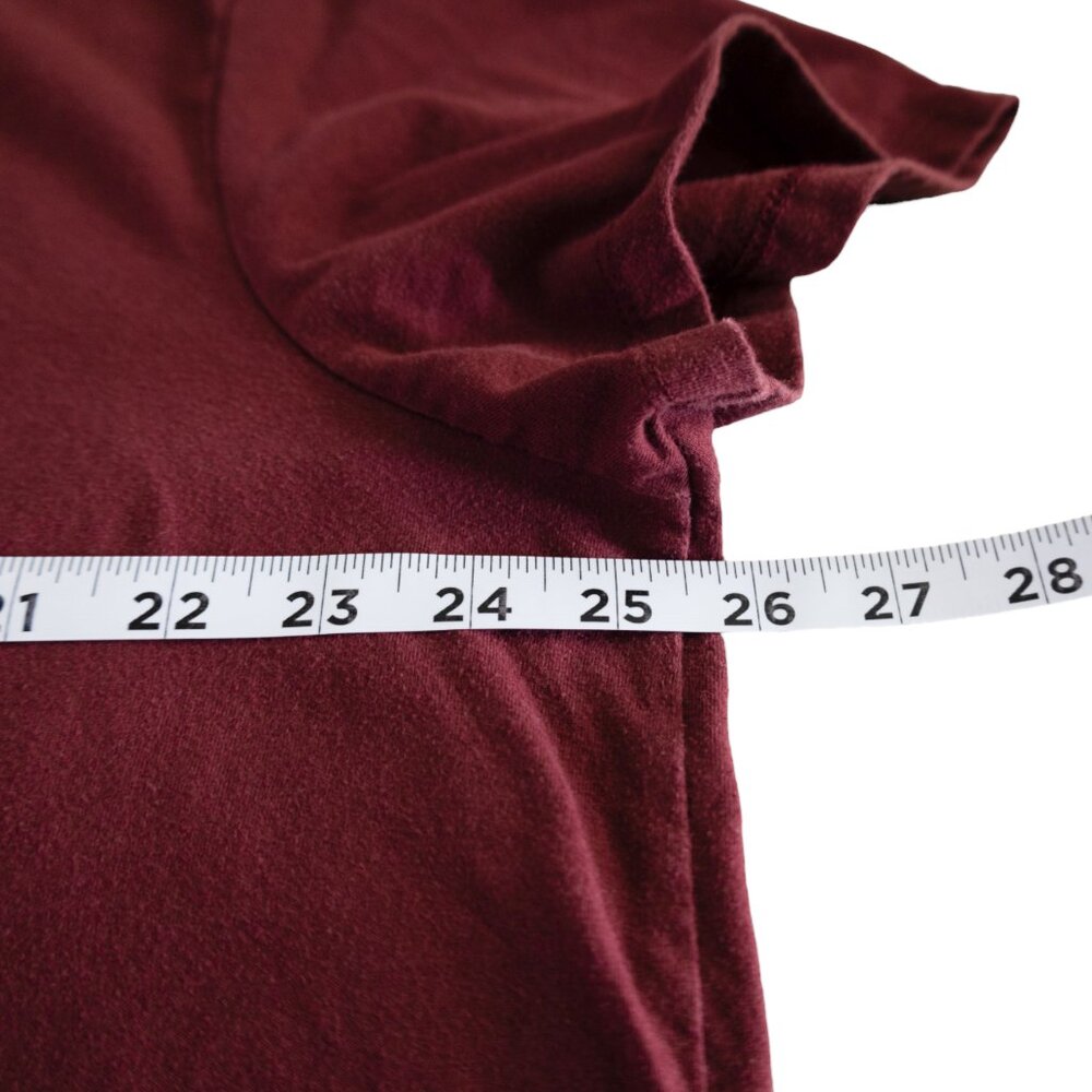 Goodfellow and Co Maroon Roaring Grizzly Bear Standard Fit Graphic T-Shirt - Picture 3 of 7
